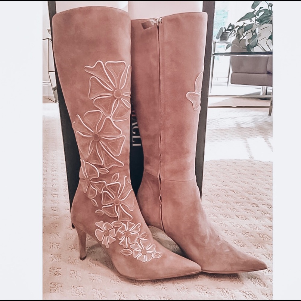 Bruno Magli Mauve 'Mustiola' Heeled Boot